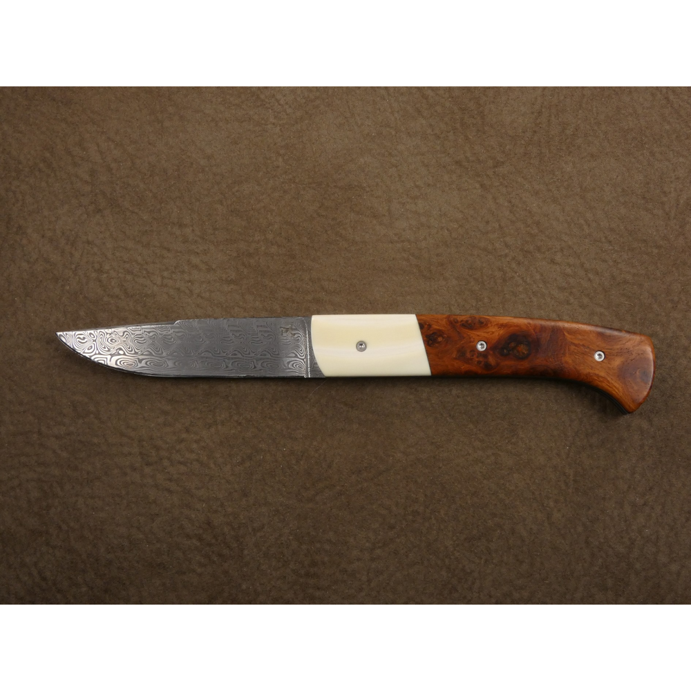 Couteau Pliant Liner Lock - Acier damas AEGIR - Mache en ivoire de défense de phacochère et loupe d'Amboine