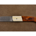 Couteau Pliant Liner Lock - Acier damas AEGIR - Manche en ivoire de défense de phacochère et loupe d'Amboine