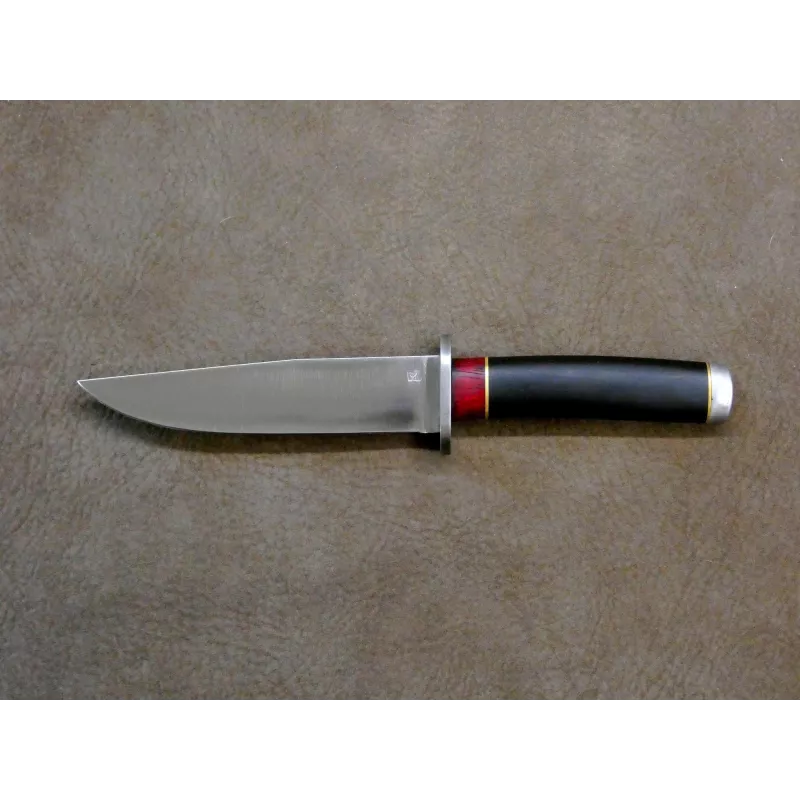 Couteaux à lame fixe